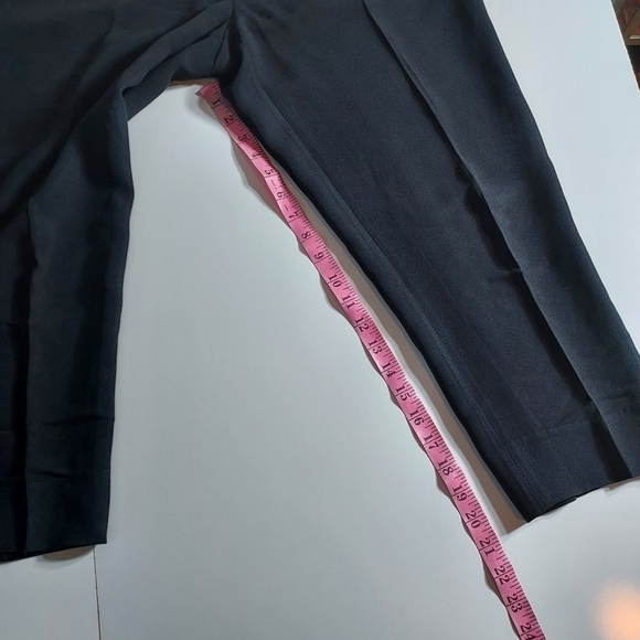 Miu Miu CROPPED PANTS - Picture 4 of 12